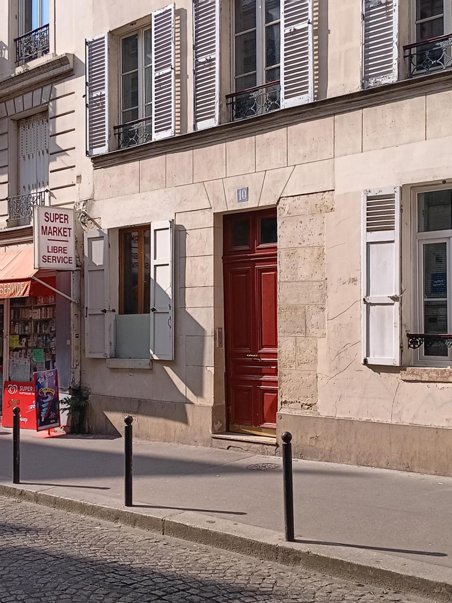 Apartament Studio Au Pied De La Basilique Du Sacre Coeur Paryż Zewnętrze zdjęcie